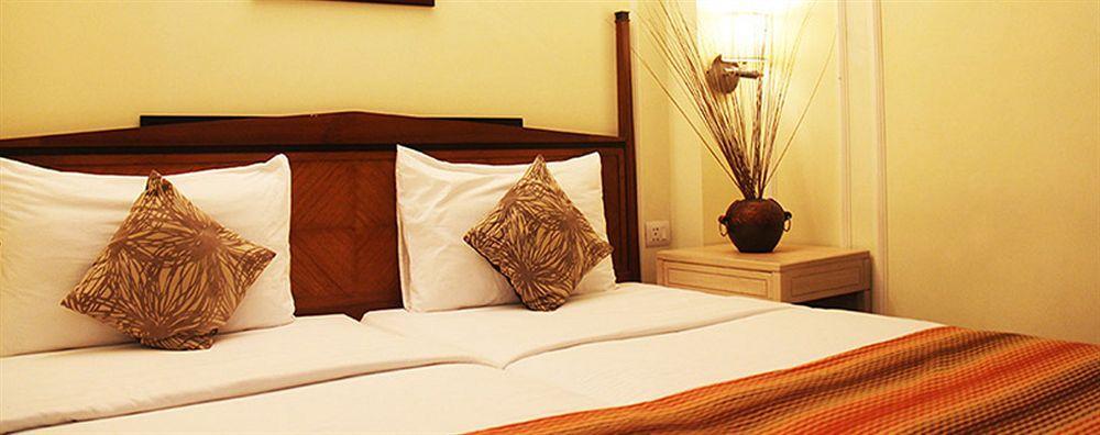 Hiltop Hotel Mumbai Exterior photo