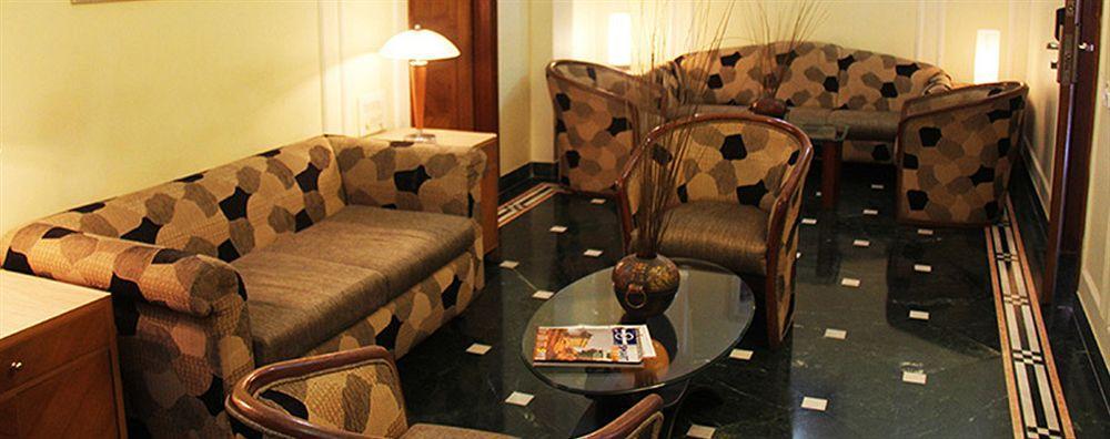 Hiltop Hotel Mumbai Exterior photo
