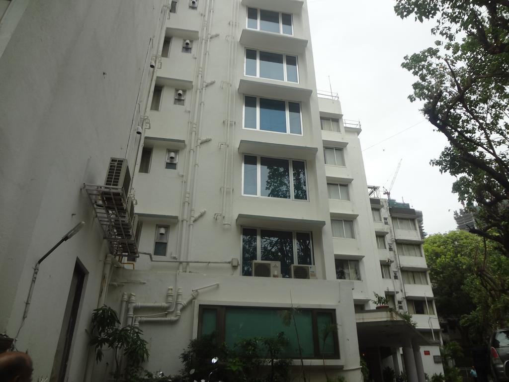 Hiltop Hotel Mumbai Exterior photo