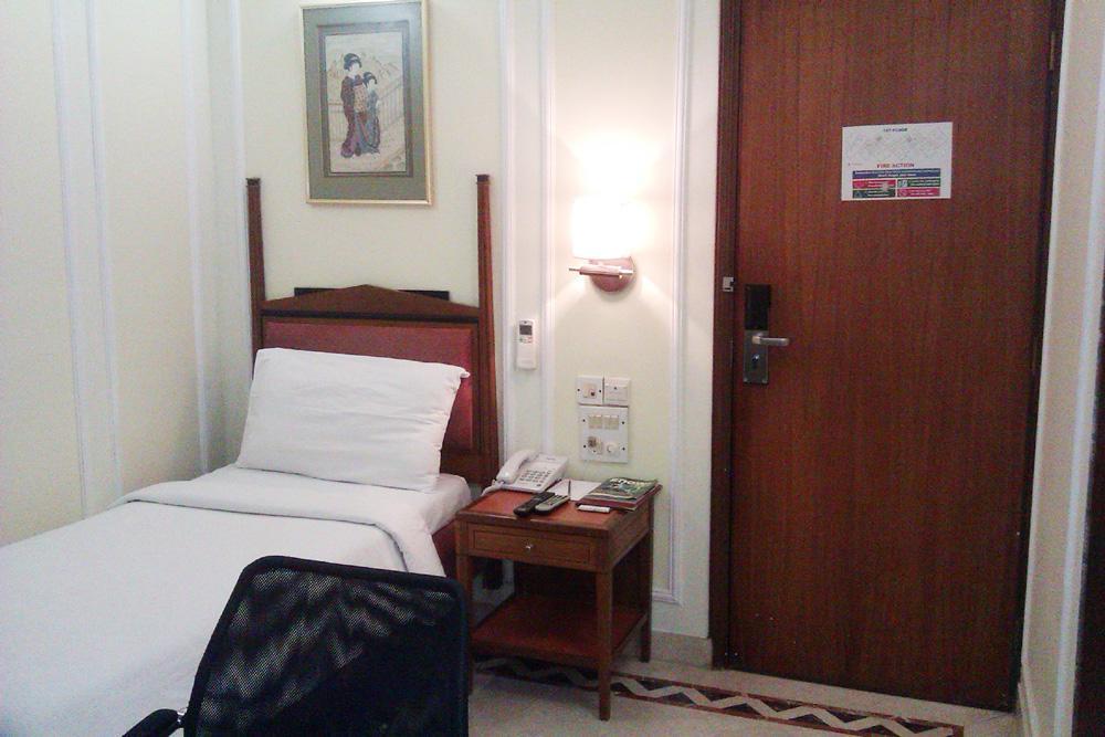 Hiltop Hotel Mumbai Exterior photo
